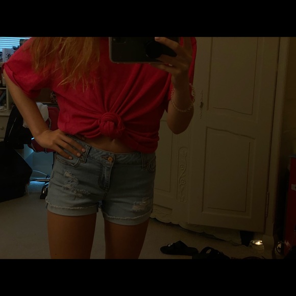 Distressed jean shorts - Picture 6 of 7
